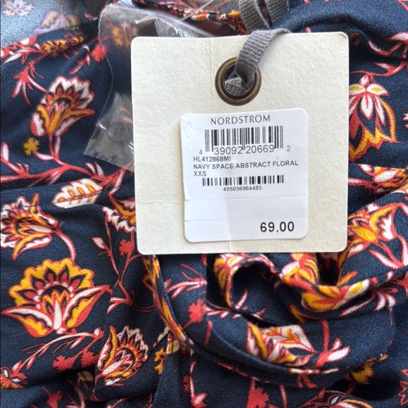 Hinge Red Long Sleeve Cut Out Sundress for Weddings - Picture 8 of 8